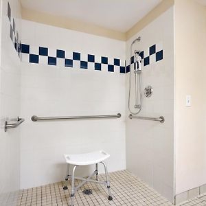 King Room Disability Access or Non-Smoking